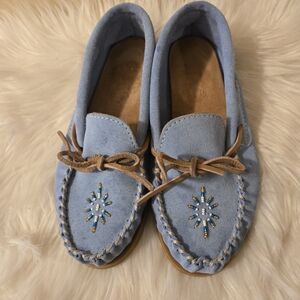 Laurentian Chief Blue Moccasin Flats with Beaded Design Size L 7